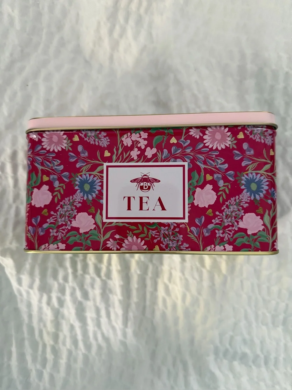 Bridgerton Tea Floral Tin Box - Pink Floral Design nwt - Picture 1 of 7